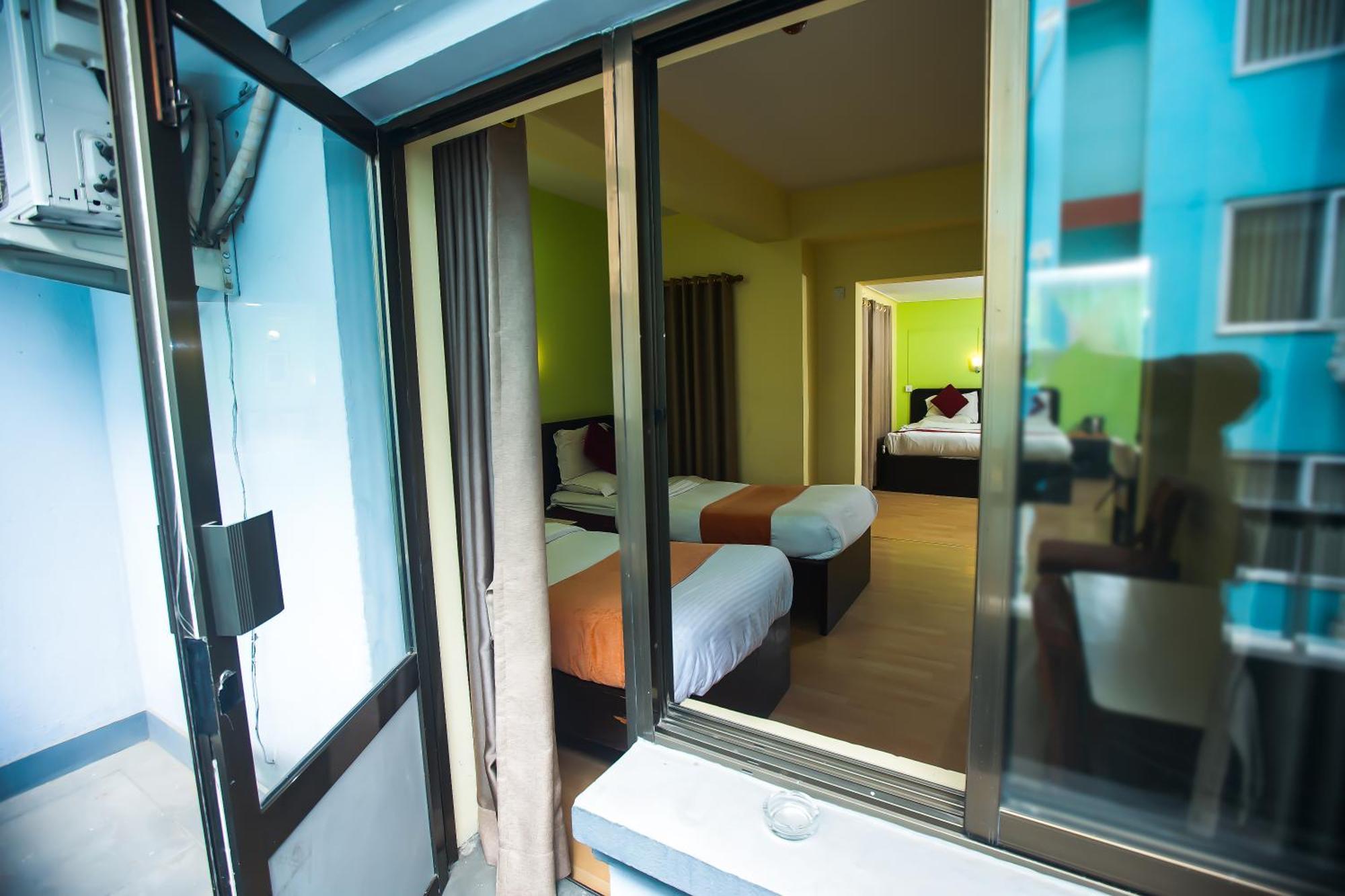 Sacred Boutique Hotel Катманду Екстер'єр фото