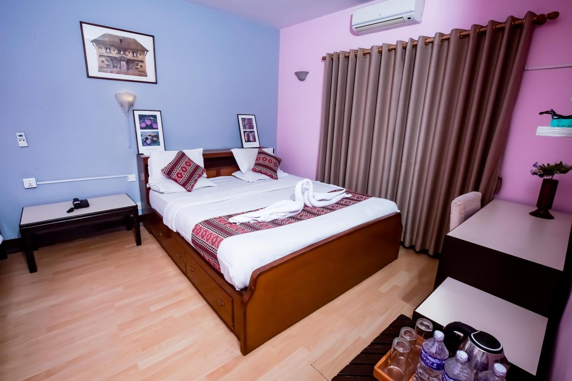 Sacred Boutique Hotel Катманду Екстер'єр фото