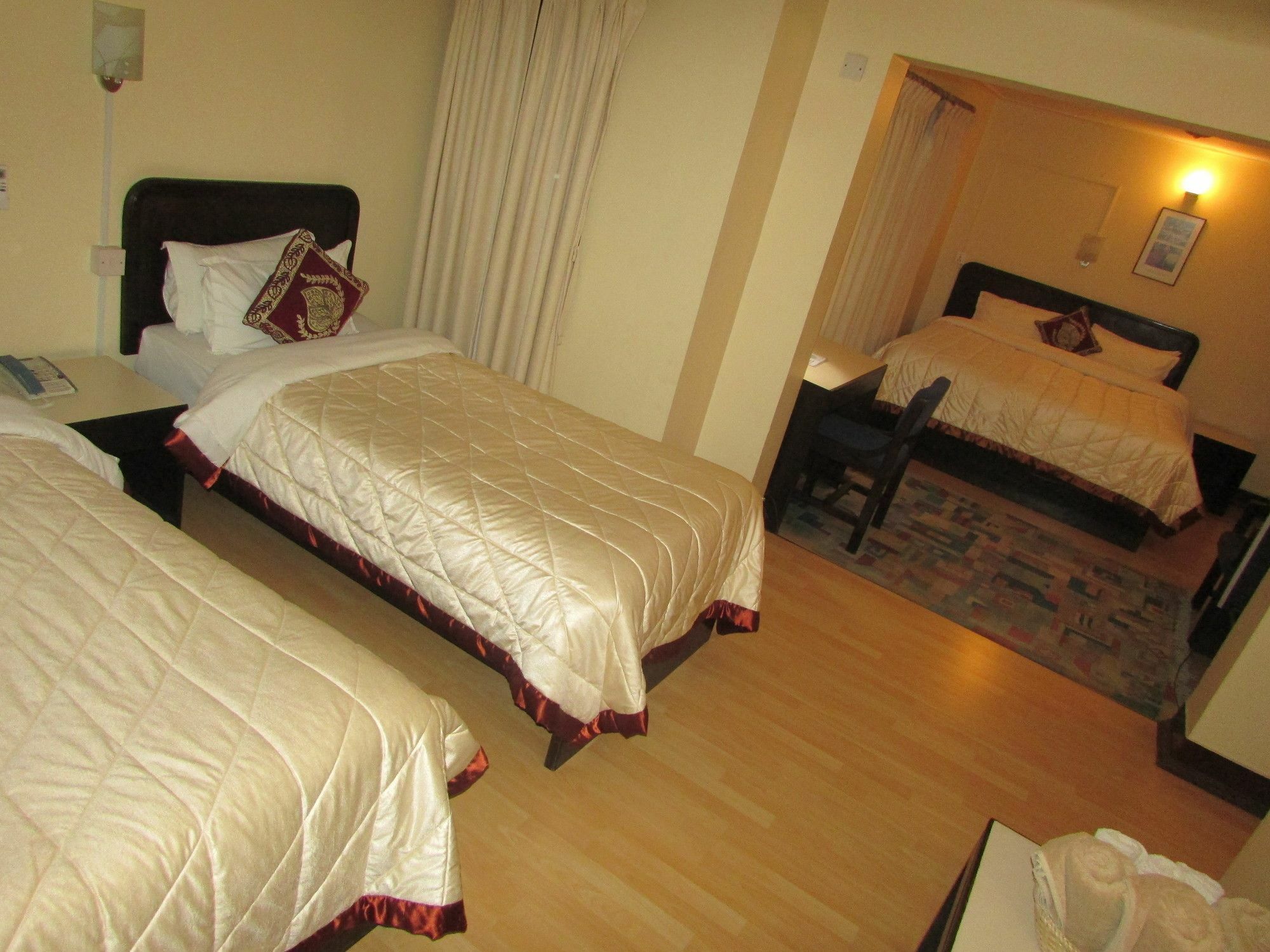 Sacred Boutique Hotel Катманду Екстер'єр фото